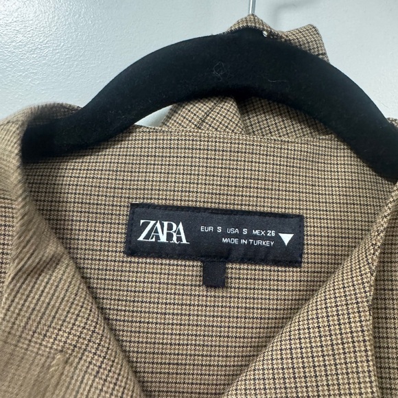 Zara Tan Set - Picture 6 of 8